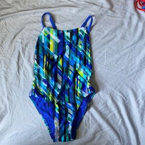 Speedo swim suit size 32